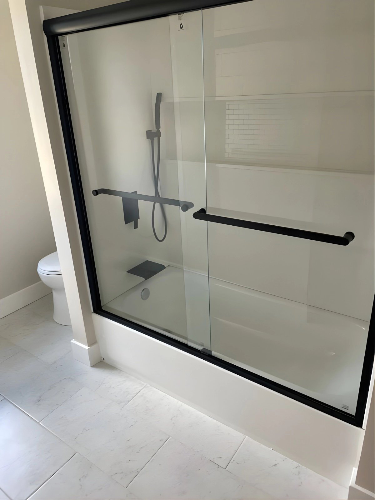 L&C Cleaning Services Residentical and Commercial in Fall River, MA