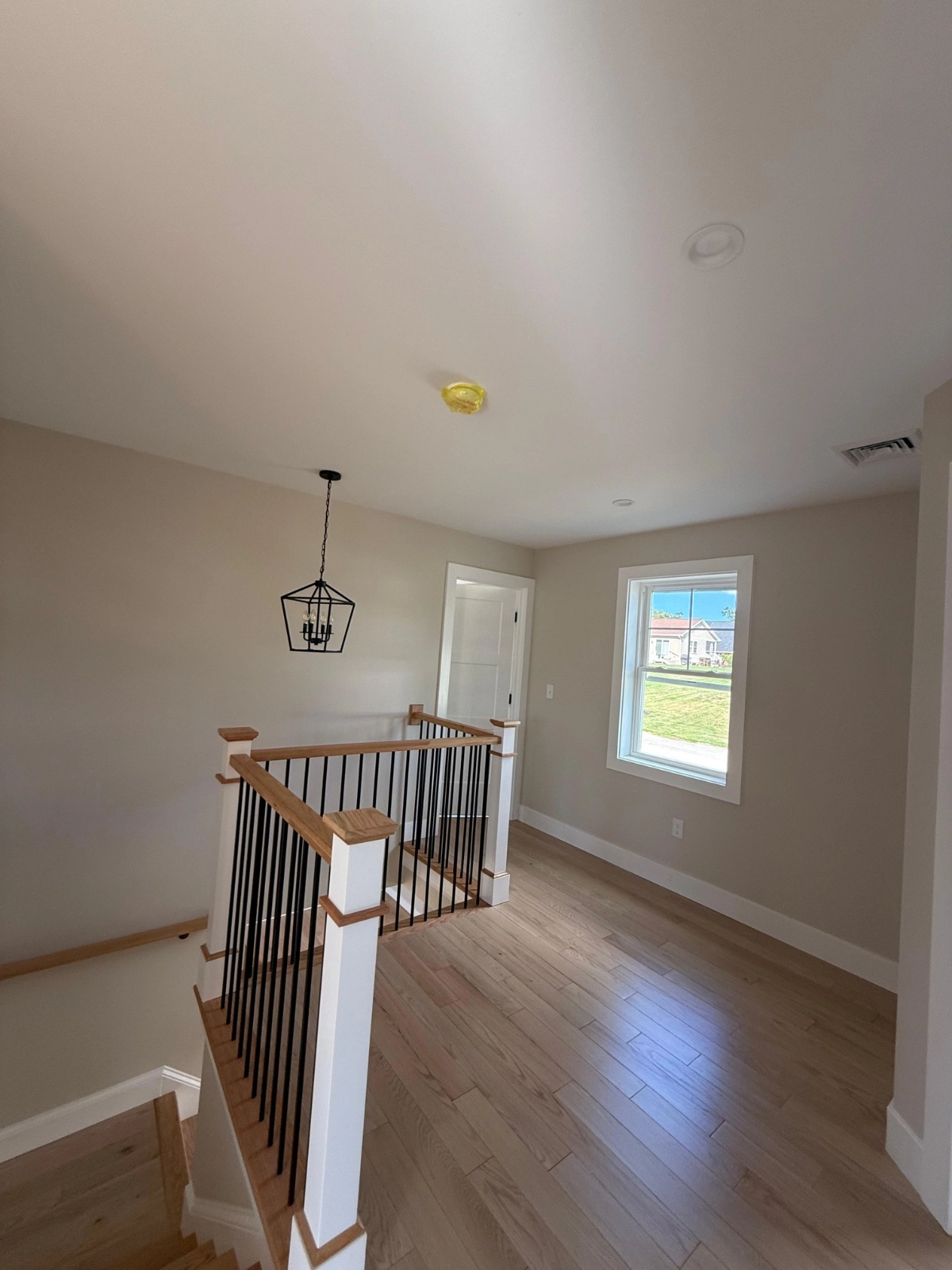 L&C Cleaning Services Residentical and Commercial in Fall River, MA